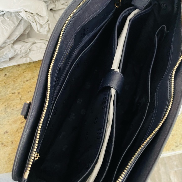 New💙 Tory Burch Emerson top zipper tote & matching wallet - Picture 7 of 12